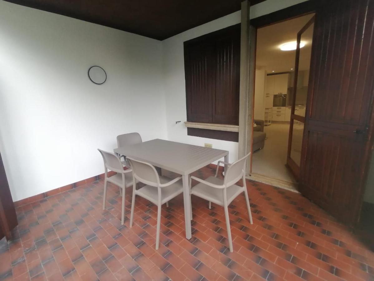 Lucky Apartment 2 Sirmione Exterior photo
